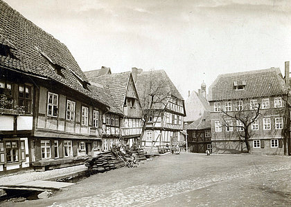 Schiefes Haus 1897